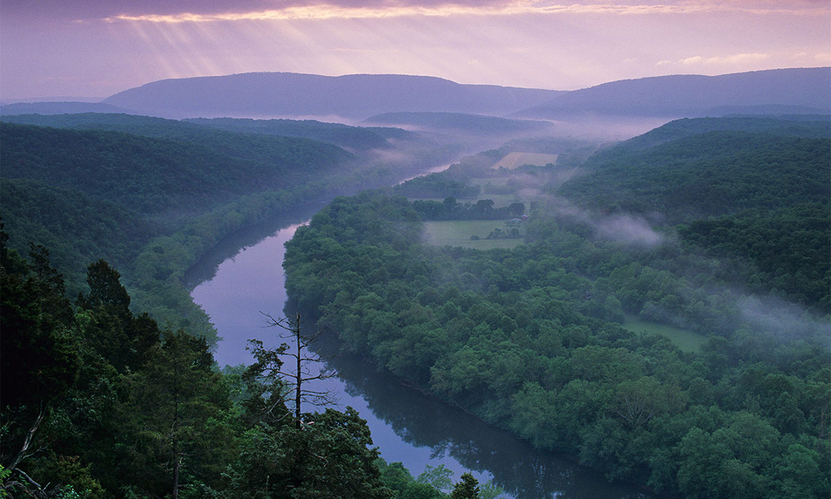 Potomac River from the Bends Overlook.  A side hike up from the Potomac Heritage Trail.