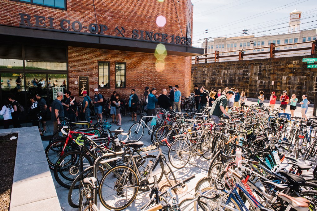 Beer for Better Biking: Rally Cry IPA Release Party in Washington DC 04/09/17.