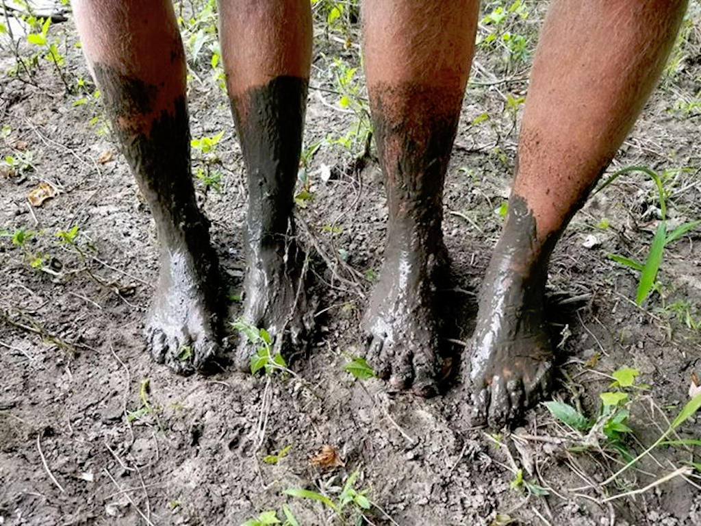 muddy feet