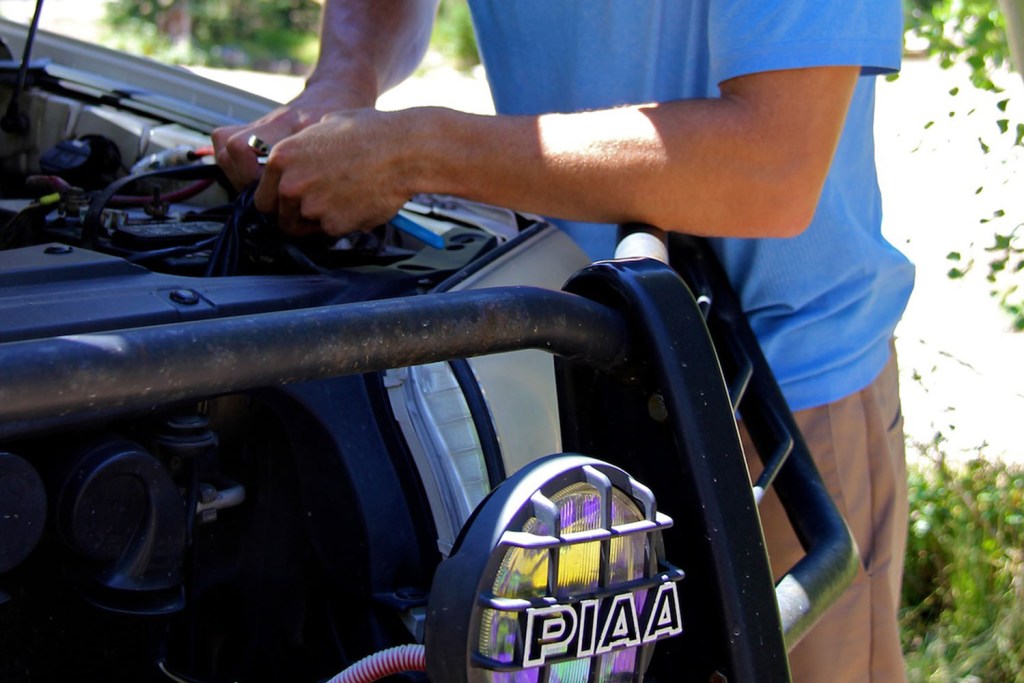 Replacing a car battery