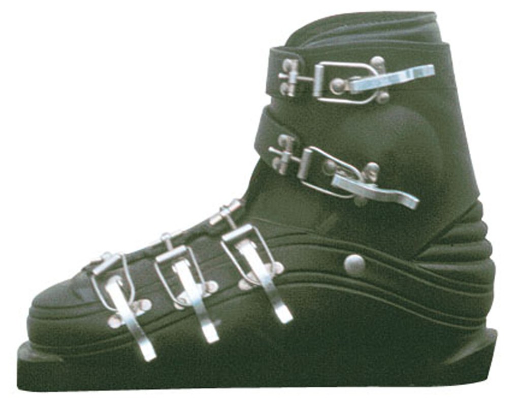 Lange plastic ski boots