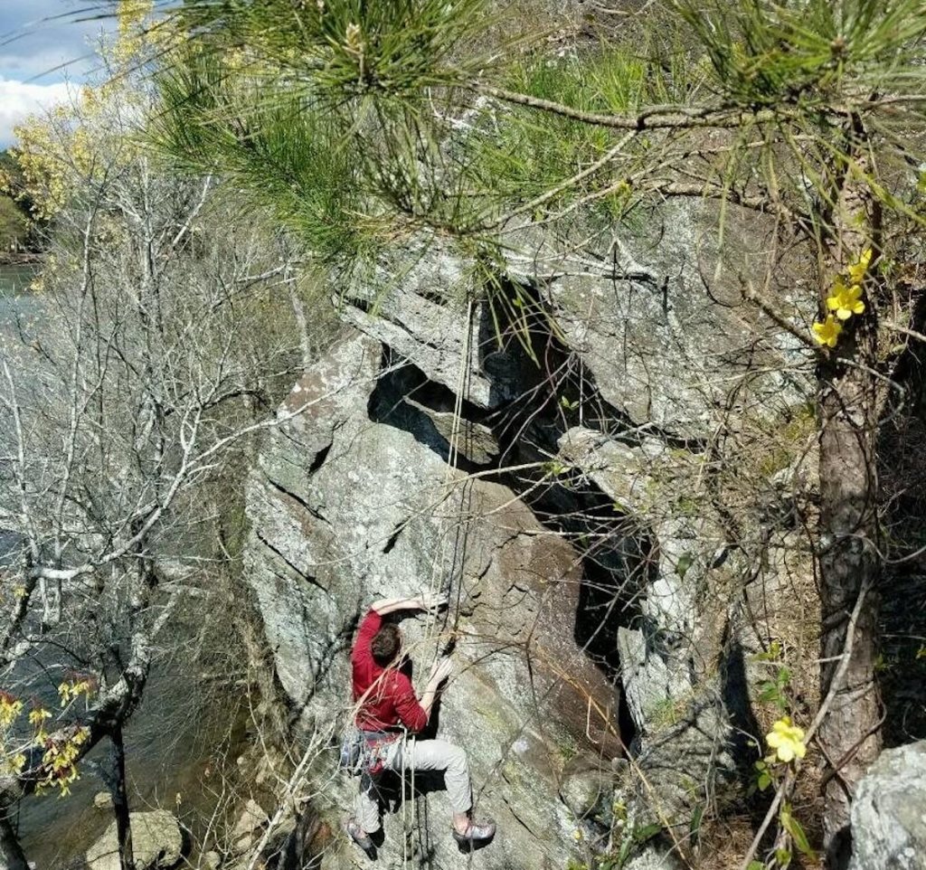 A climber on Haven in The Palisades.