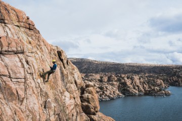 Lowering Accidents on the Rise, American Alpine Club Finds