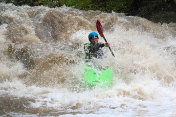 A kayaker gets pitted on the Cheoah River