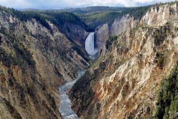 River winds its way through steep cliffs.