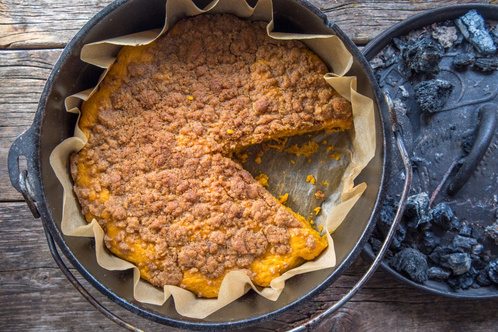 Pumpkin coffee cake in dutch oven