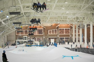 Op-Ed: What an Indoor Ski Area in a Mall in New Jersey Could Mean for Skiing