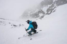 Eric Carter skiing.